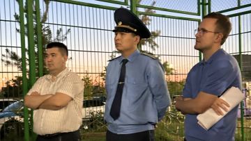 Прокурорлар балалардың терезеден құлап кетуінің алдын алу бойынша профилактикалық әңгіме өткізді