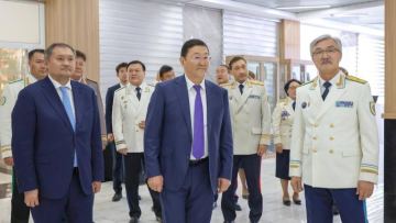 Бас прокуратура жанындағы Құқық қорғау органдары академиясының магистратура мен докторантура түлектеріне диплом тапсыру рәсімі өтті