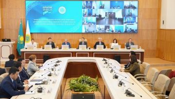 «Әділет» партиясының партиялық тізімі тіркелді