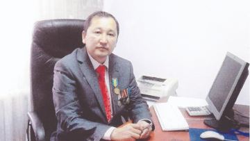 Болмысы  бөлек Біржан еді...