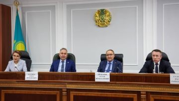 Қалалық сотта судьялармен көшпелі кездесу өтті