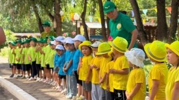 Бірінші сыныпқа баратын оқушылар жол ережесін іс жүзінде үйренді