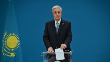 Мемлекет басшысы Құрылтай депутаттары сайлауында дауыс берді