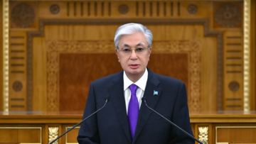 Президент 16 жасқа толмаған балалардың әлеуметтік желіге тіркелуіне заң арқылы тыйым салуды қолдайтынын айтты