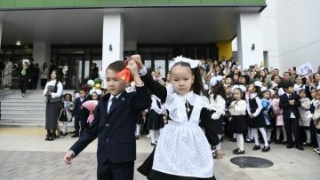 Білім күніне арналған алғашқы сынып сағаттары өтті