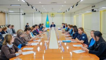 Ерекше балаларды қолдау және жасөспірімдердің қауіпсіздігі мәселелері талқыланды