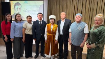 Дауылпаз ақынды дәріптеді