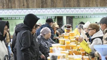 Астанада екі облыстың ауыл шаруашылығы жәрмеңкесі өтті