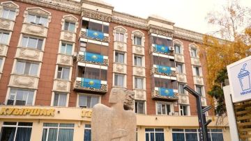 Тұрғындар балкондарын тумен безендірді