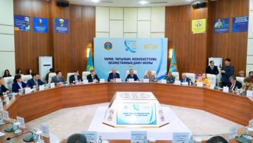 Қазақстанның даму жолы туралы дөңгелек үстел өтті