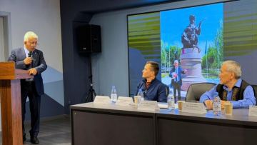 Ұлттық өнерден – тарихи санаға, тарихи санадан – зайырлы дүниетанымға
