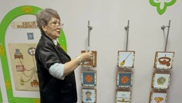 Қырғыз қонақтары елордадағы Intellectum әдістемесімен танысты