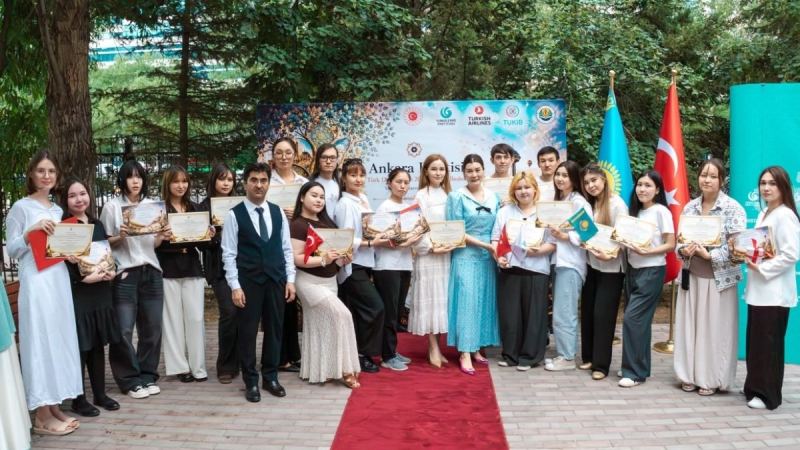 Елордалық студенттер «Анкара лебі: түрік әлемінің 2026 жылғы туризм астанасы» дизайн байқауында топ жарды