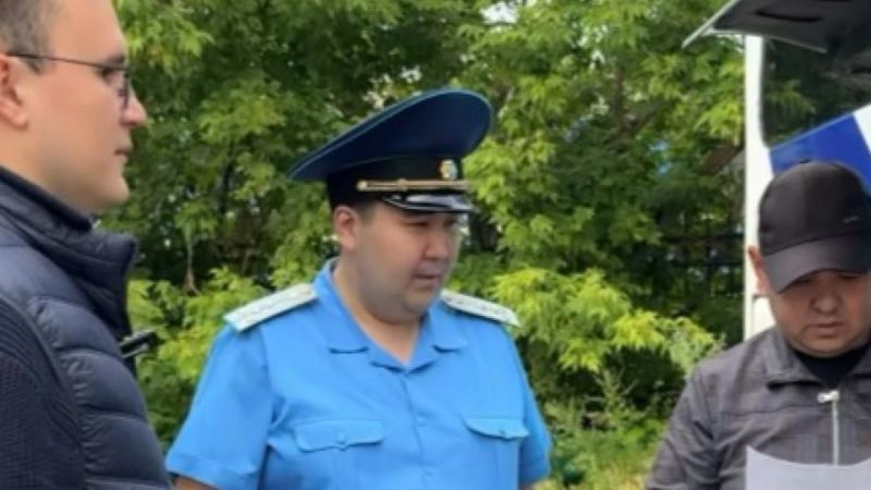 Қалааралық автобус жүргізушілеріне құқықтық түсіндіру жұмыстары өтті