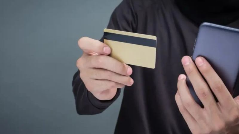 Алаяқтардың ең көп таралған екі интернет-схемасы түсіндірілді