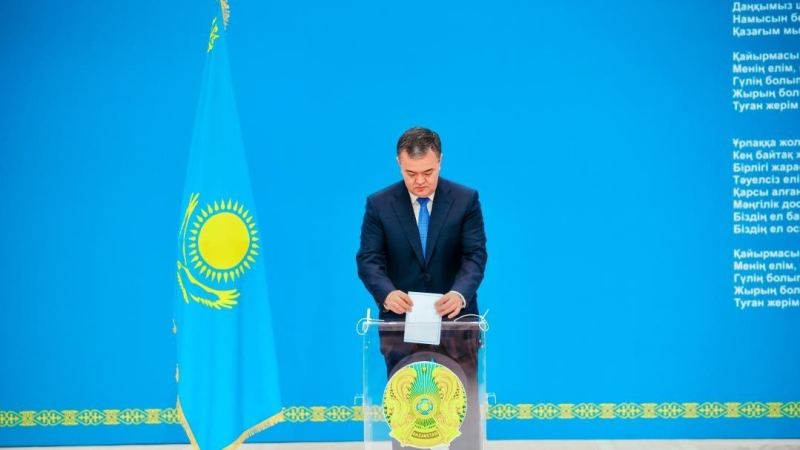Астана әкімі Құрылтай сайлауында дауыс берді