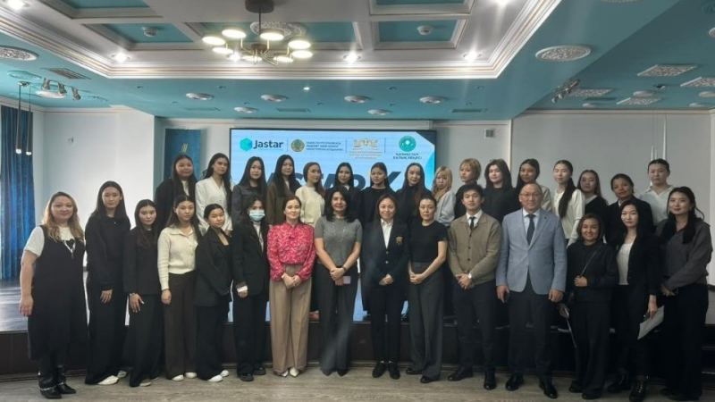 Республика күніне орай Jastar X пікірталас алаңы өтті