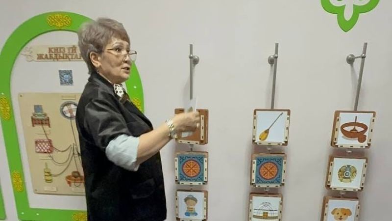 Қырғыз қонақтары елордадағы Intellectum әдістемесімен танысты