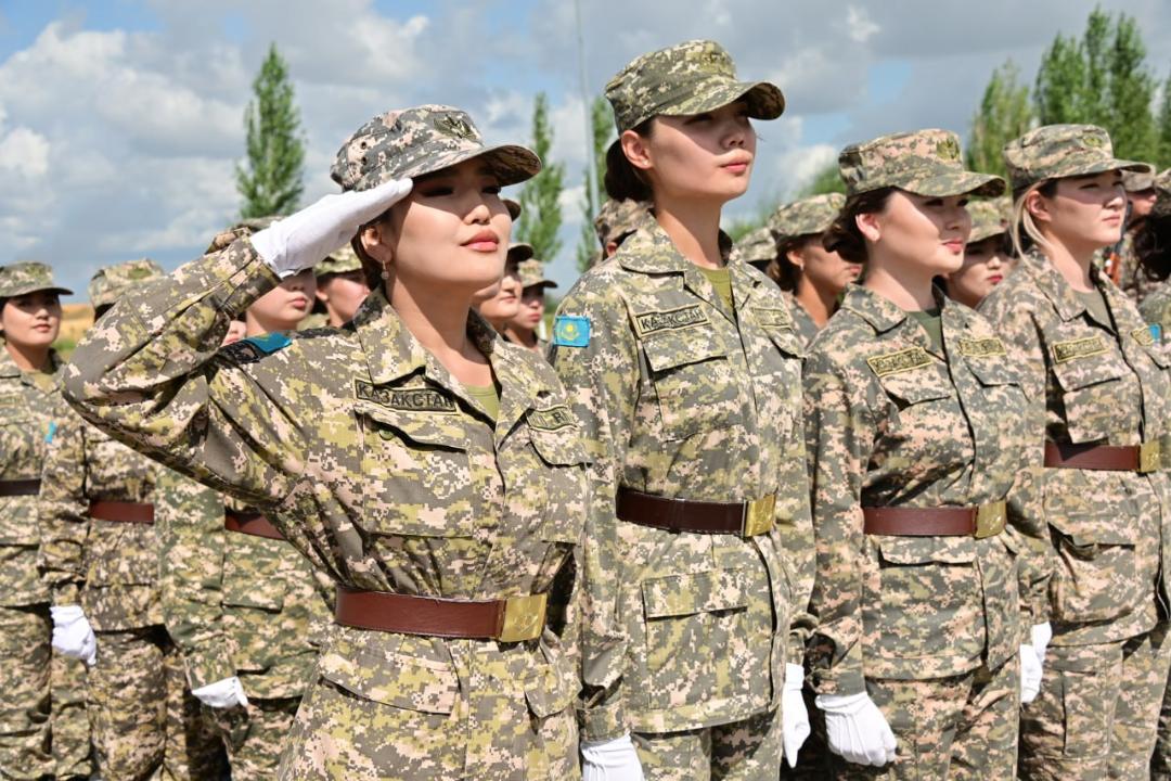 Елордалық әскери кафедра түлектері ант берді