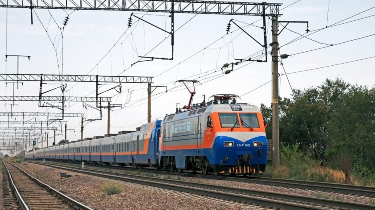 Студенттерді тасымалдауға қосымша вагондар қосылады