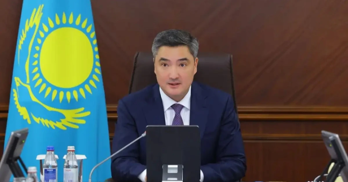Олжас Бектенов отандастарымызды Қазақстан халқының бірлігі күнімен құттықтады
