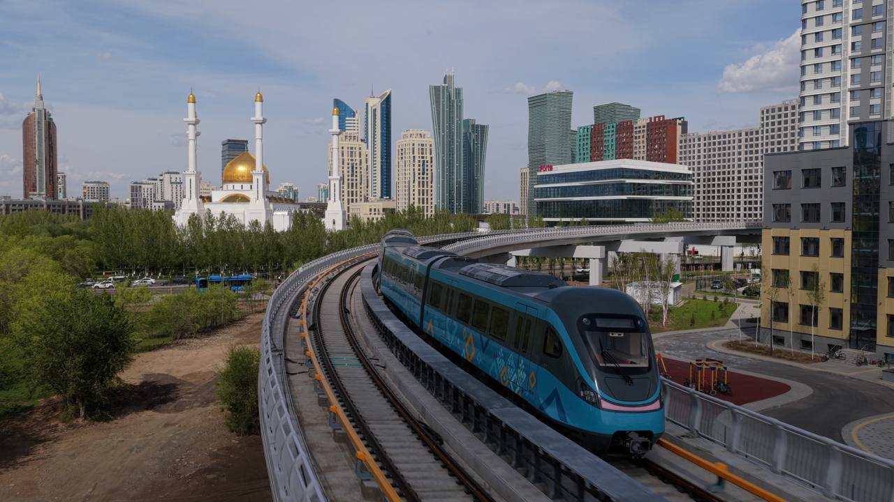 Астанада LRT нысандары бойынша баспасөз туры өтті