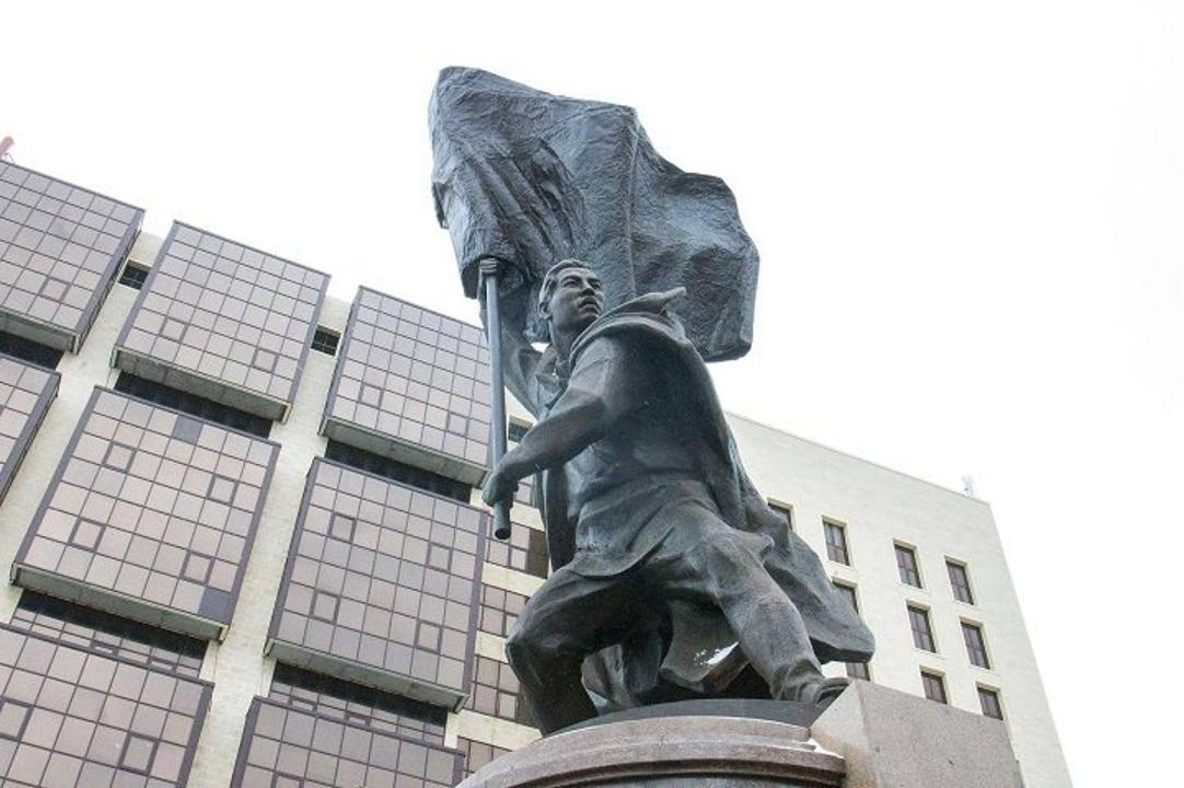 Ескерткіштер – естелігі ерліктің