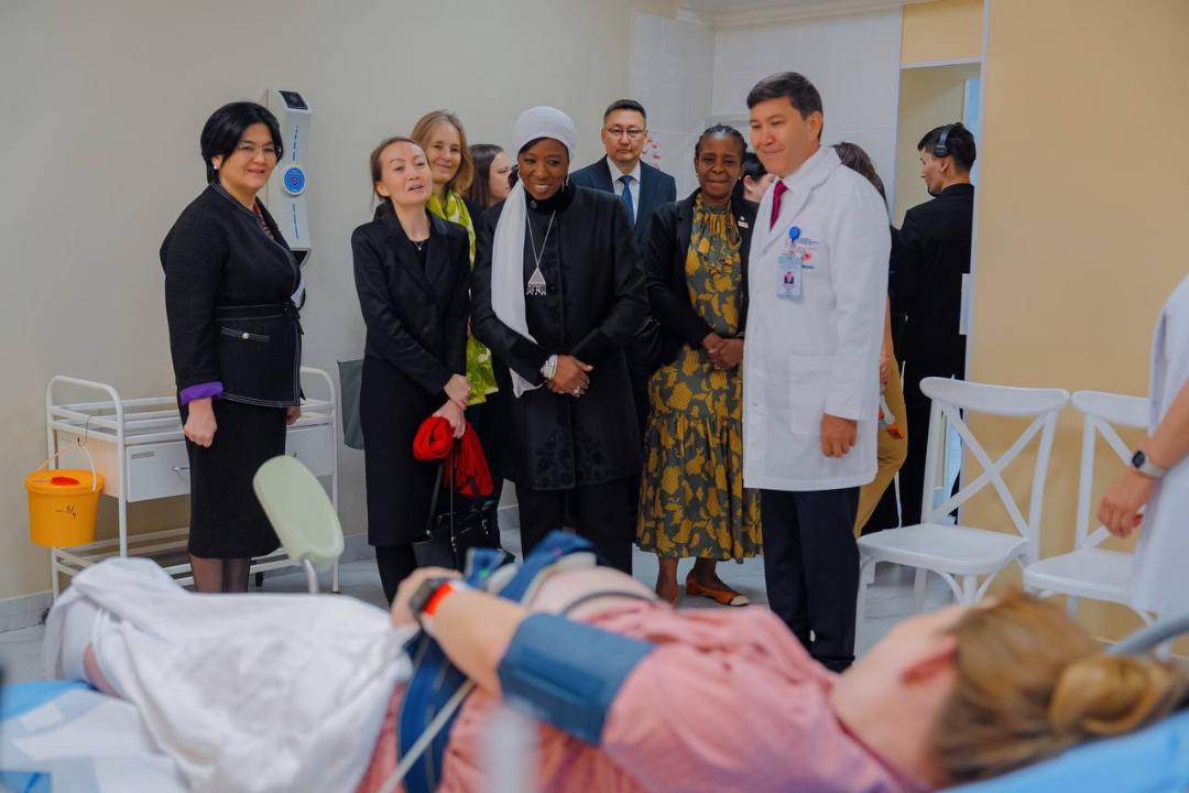 ЮНФПА басшысы №2 көпбейінді қалалық ауруханасына барды