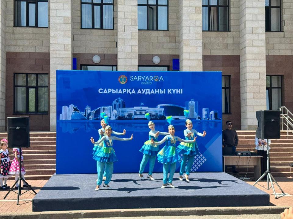 Сарыарқа ауданының құрылғанына 28 жыл толуына орай мерекелік концерт пен көрме өтті