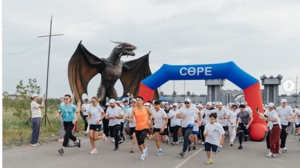 Медицина қызметкерлері күні қарсаңында «Walk the Talk» жүгіру жарысы өтті