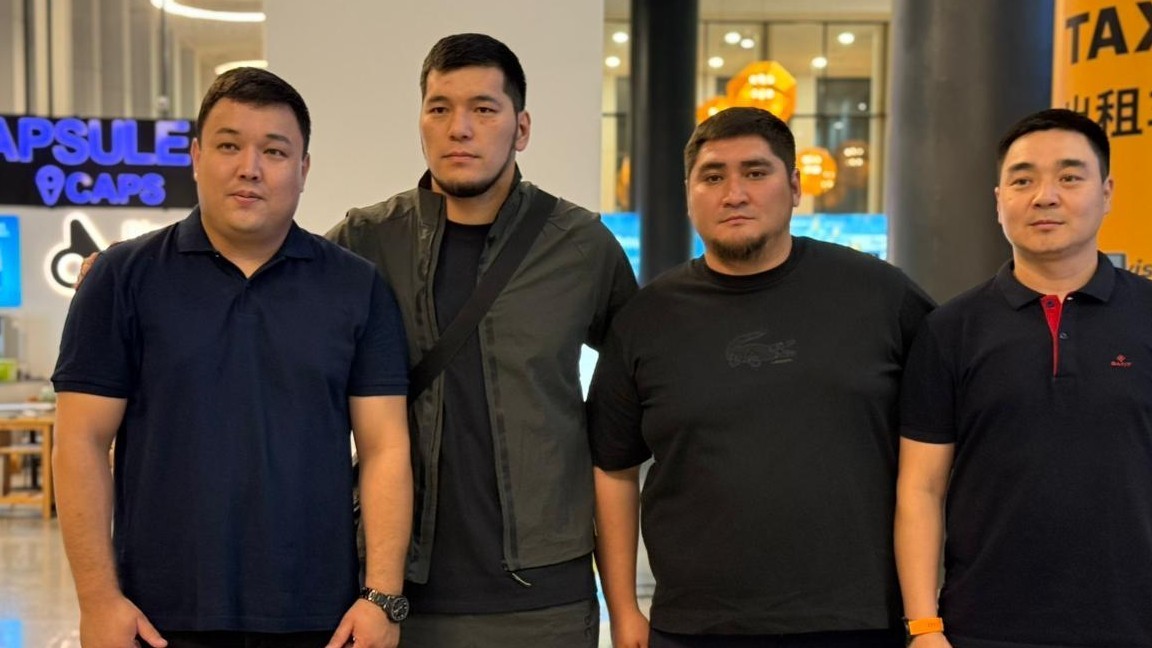 Әлем кубогының жеңімпаздары елордаға оралды