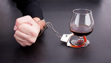 Ішімдікке тәуелділіктен қалай құтылуға болады?