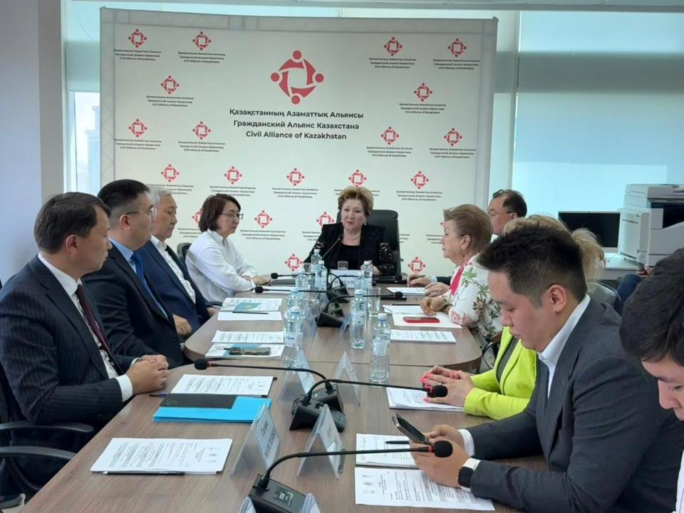 «Қоғамдық кеңестердің әлеуетін арттыру» жобасы таныстырылды