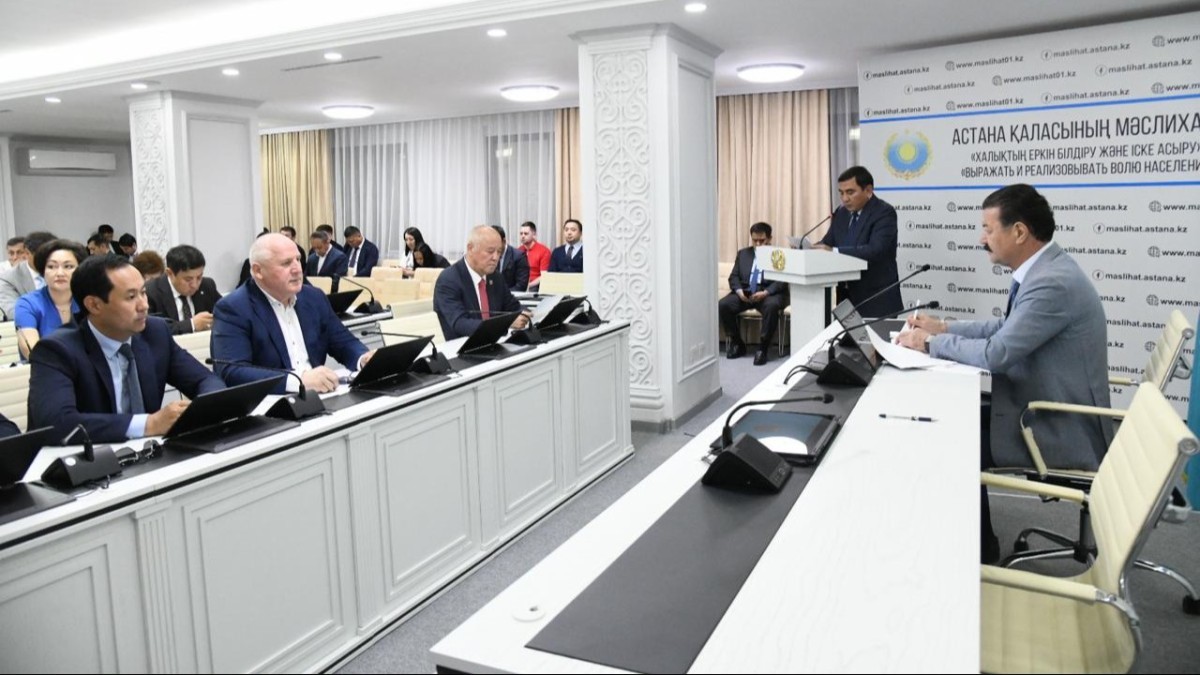 Қоғамдық кеңесте маңызды мәселелер қаралды