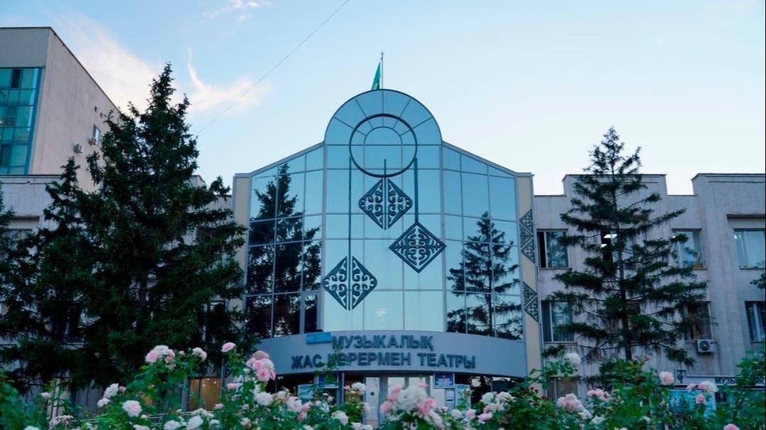 Бас қалада театрларға күн сайын 3 мыңнан астам көрермен барады