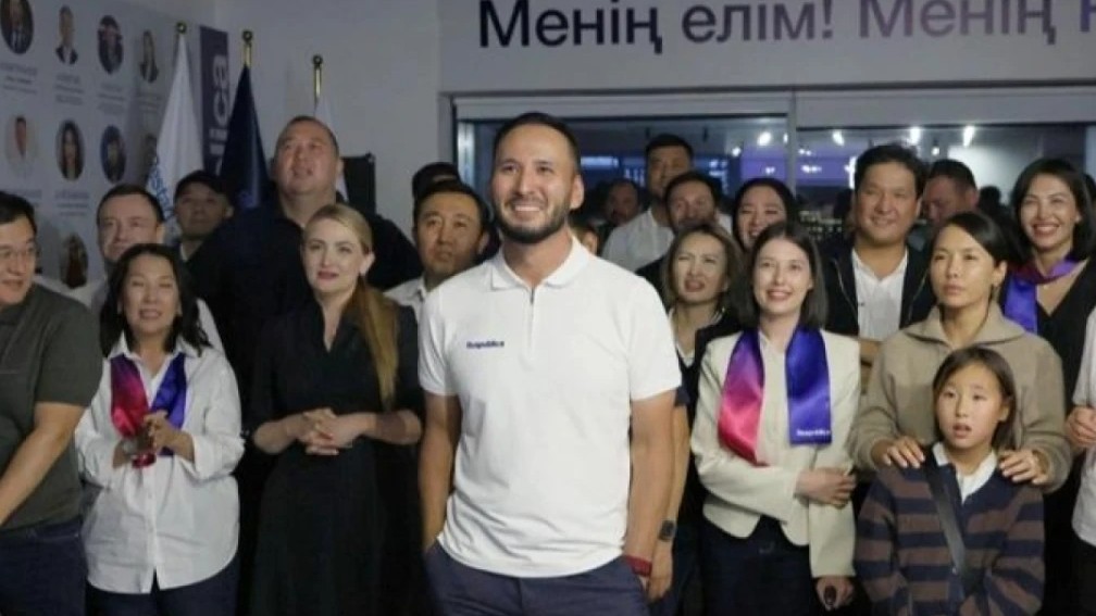 «Қазақстан жаңа кезеңге қадам басты» - Respublica партиясының көшбасшысы сайлаудан кейін мәлімдеме жасады
