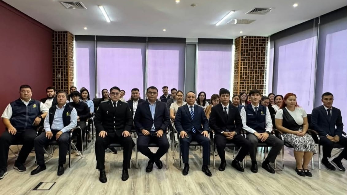 Есіл ауданы әкімінің аппараты қызметкерлеріне профилактикалық дәріс өткізілді