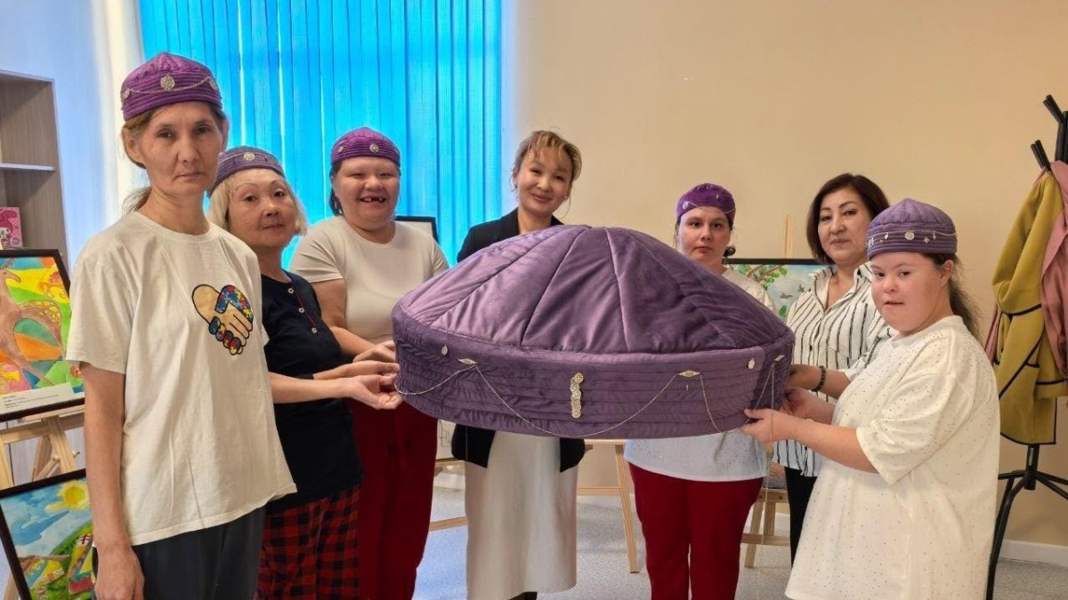 Тақияны безендіруден шеберлік сабағы өтті