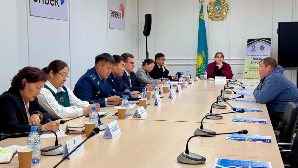 «Халық заңгері»: тұрғындарға көшпелі қабылдау ұйымдастырылды