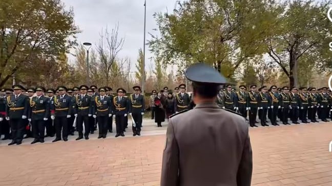 Қаза тапқан әріптестерінің рухына тағзым етті
