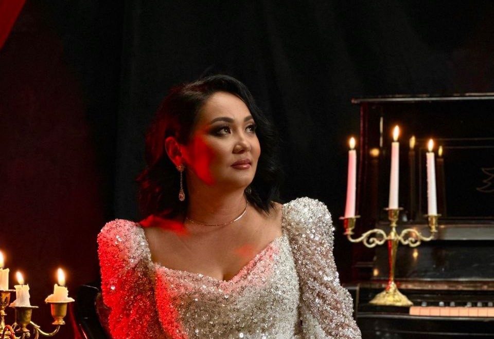 Күйеуі мен әйелі бір-бірін жалайды